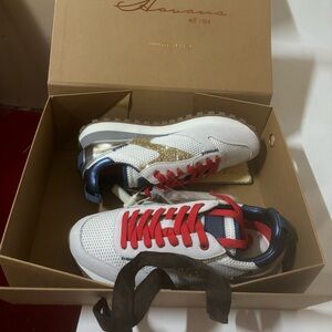 New in box Vintage Havana Swift